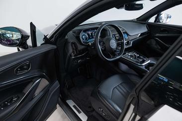 Aston Martin DBX 707 — photo 4
