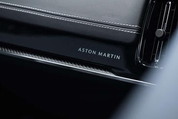 Aston Martin DBX 707 — photo 18