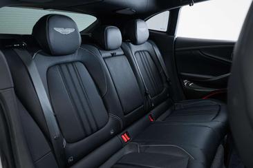 Aston Martin DBX 707 — photo 20