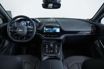 Aston Martin DBX 707 — photo 45