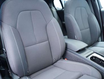 Volvo C40 Recharge PLUS — photo 11