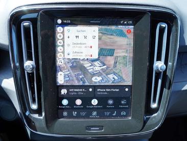 Volvo C40 Recharge PLUS — photo 21