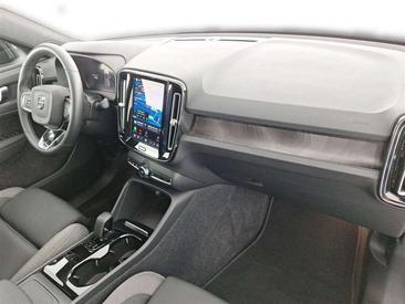 Volvo C40 Recharge PLUS — photo 21