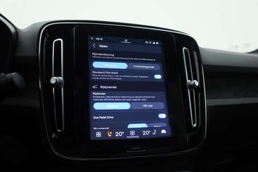 Volvo C40 Recharge PLUS — photo 22