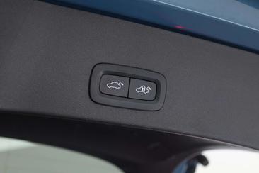 Volvo C40 Recharge PLUS — photo 26