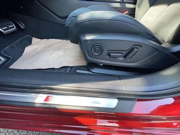 Audi S6 Avant 30 TDI — photo 23