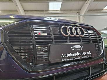 Audi Q8 E-tron S Line 55 — photo 5