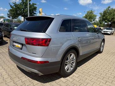 Audi Q7 30 TDI — photo 3