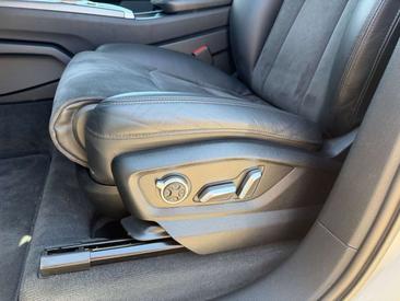 Audi Q7 30 TDI — photo 12