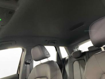 Audi Q4 E-tron 45 TFSI — photo 9