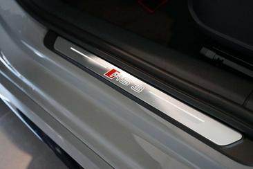 Audi RS3 Sportback — photo 13
