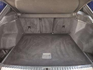 Audi Q3 S Line — photo 9