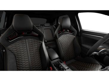Audi RSQ3 — photo 7
