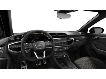 Audi RSQ3 — photo 8