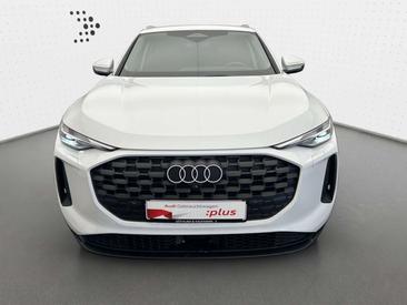 Audi Q5 40 TDI — photo 11