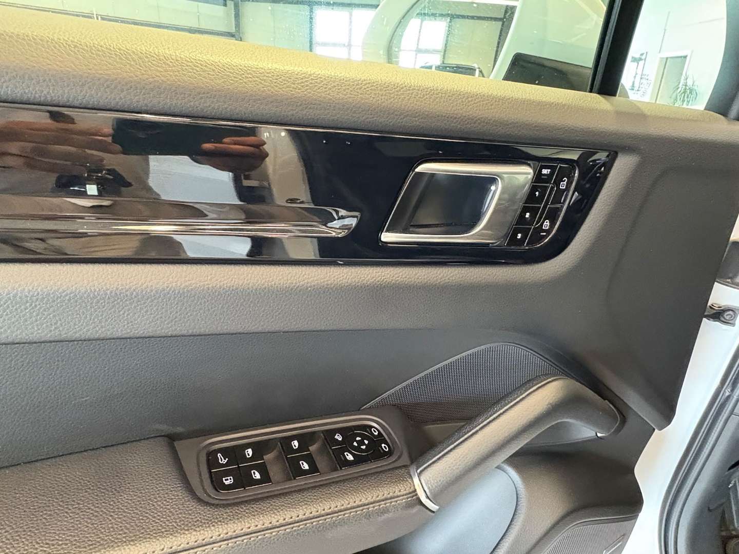 Porsche Cayenne II E-Hybrid Coupé - 2020 - Joinsteer - #9