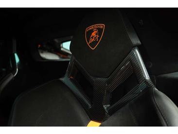 Lamborghini Huracán Performante — photo 8