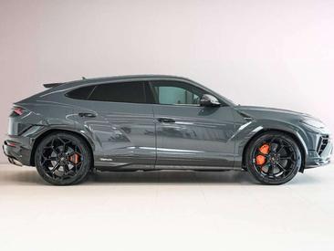 Lamborghini Urus Performante — photo 2