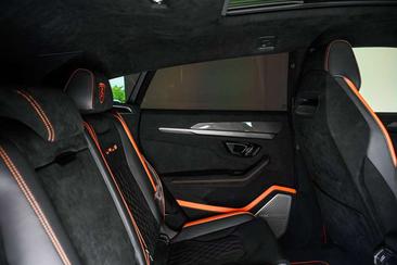 Lamborghini Urus Performante — photo 9