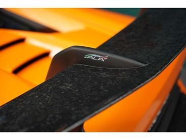 Lamborghini Huracán Performante — photo 22