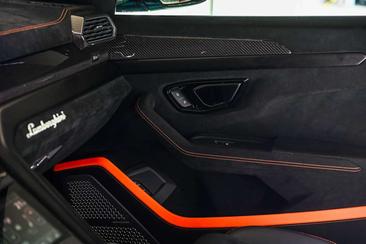 Lamborghini Urus Performante — photo 22