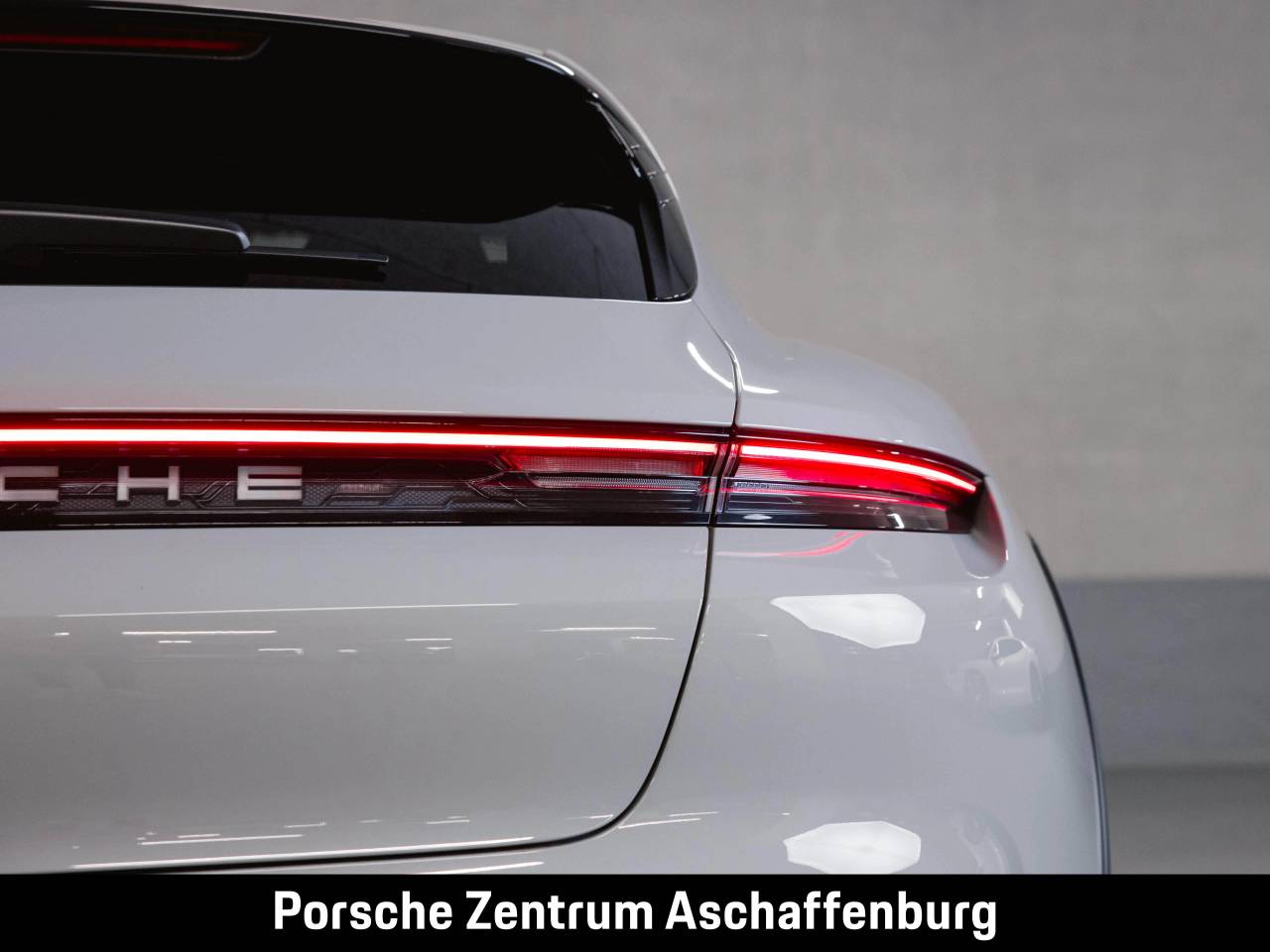 Porsche Taycan 4 Cross Turismo - 2023 - Joinsteer - #8
