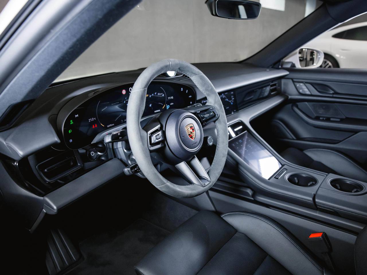 Porsche Taycan 4 Cross Turismo - 2023 - Joinsteer - #14
