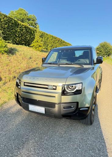 Land Rover Defender 90 X-Dynamic SE 3.0D I6 200 CV AWD Auto — photo 4