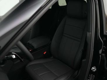 Land Rover Range Rover Evoque P270e PHEV AWD Business Dynamic Edition | Pano Noir — photo 6