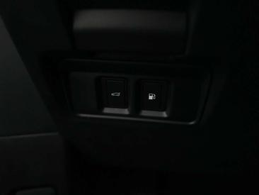 Land Rover Range Rover Evoque P270e PHEV AWD Business Dynamic Edition | Pano Noir — photo 15