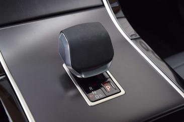 Land Rover Range Rover Evoque P270e PHEV AWD Dynamic HSE — photo 18