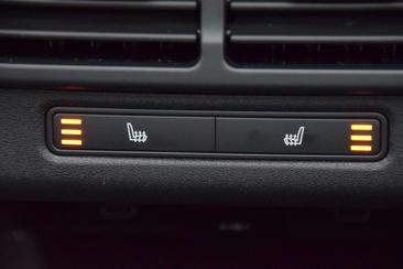 Land Rover Range Rover Evoque P270e PHEV AWD Dynamic HSE — photo 23