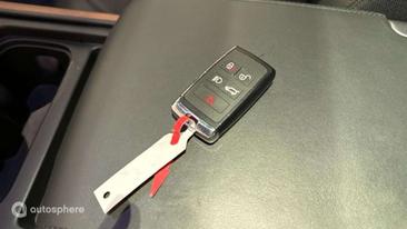 Land Rover Defender 110 X-Dynamic X 2.0 P400e — photo 16