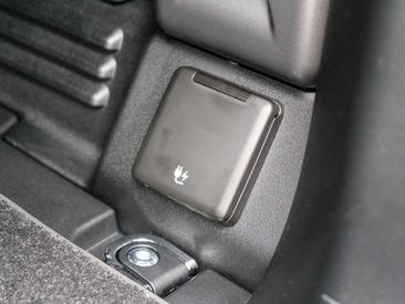 Land Rover Defender 130 Gris 4.4 V8 OCTA — photo 14