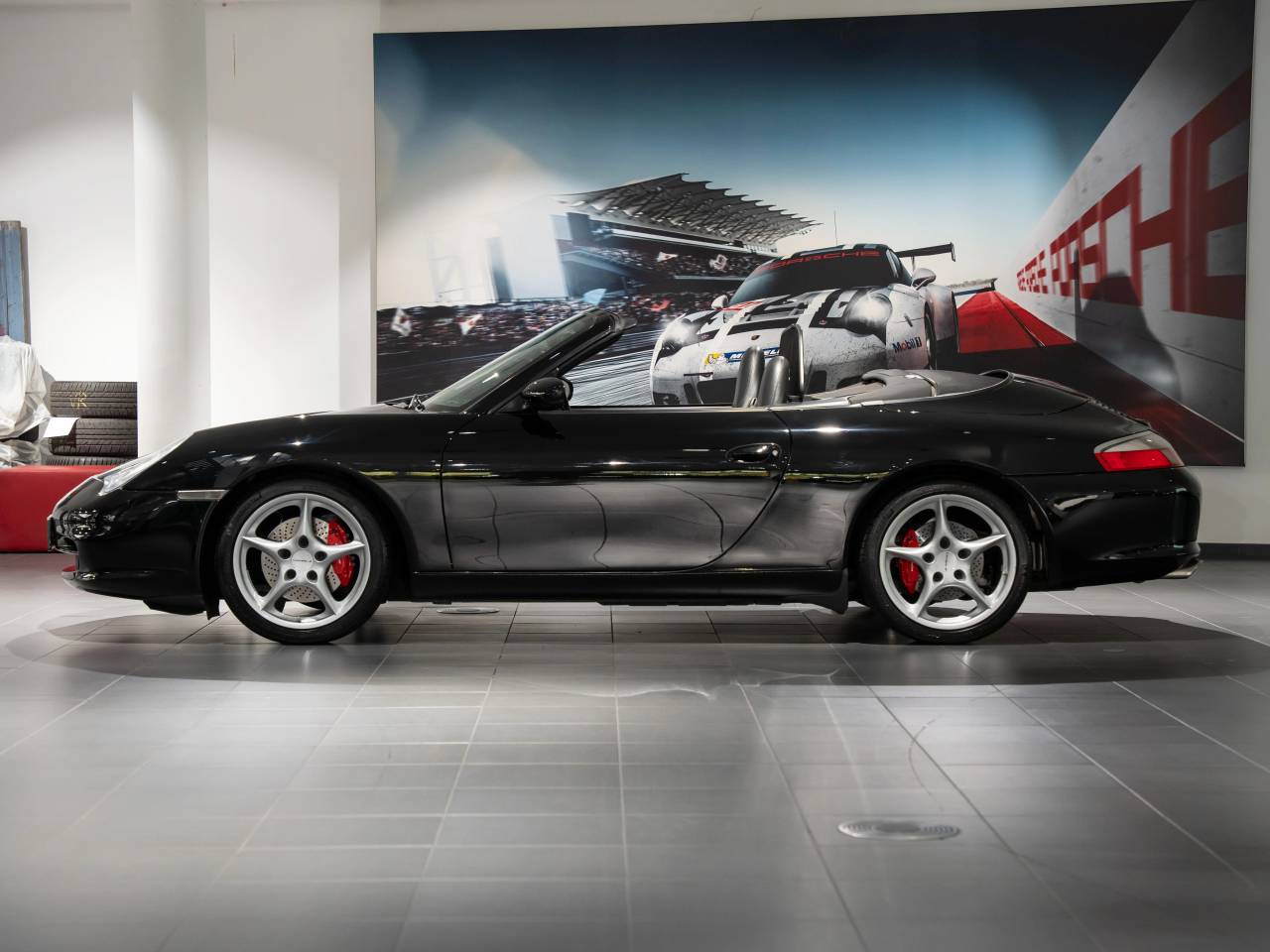 Porsche 996 II Carrera 4 Cabriolet - 2001 - Joinsteer - #2