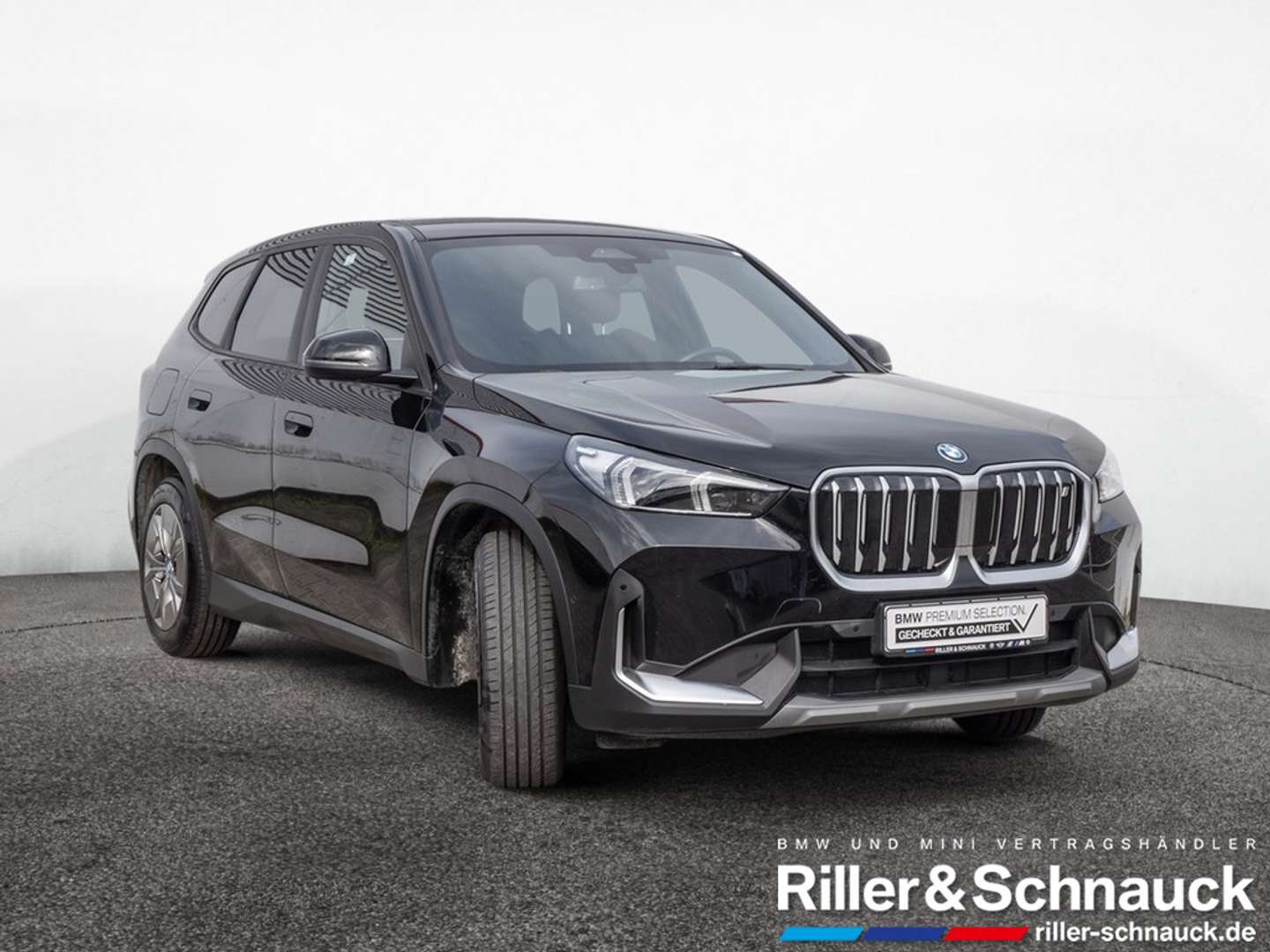 BMW IX1 XDrive30 - 2023 - Joinsteer - #1