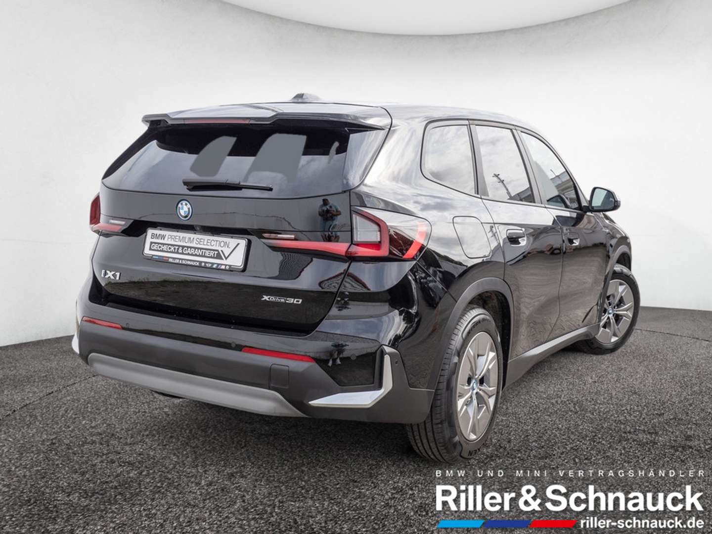 BMW IX1 XDrive30 - 2023 - Joinsteer - #2