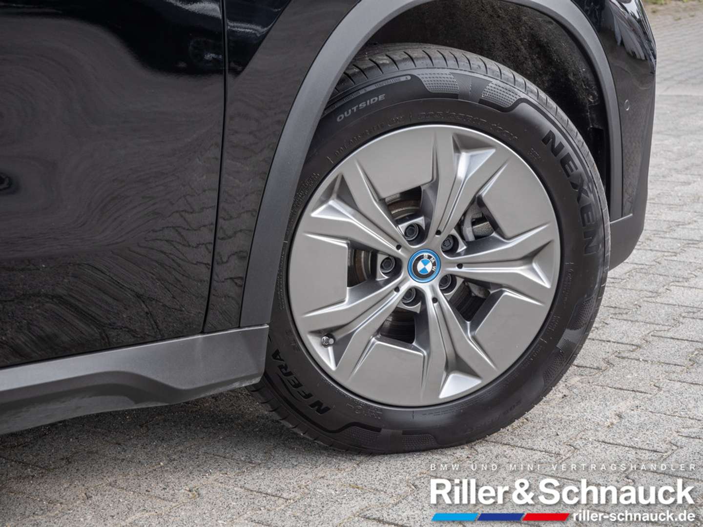 BMW IX1 XDrive30 - 2023 - Joinsteer - #4