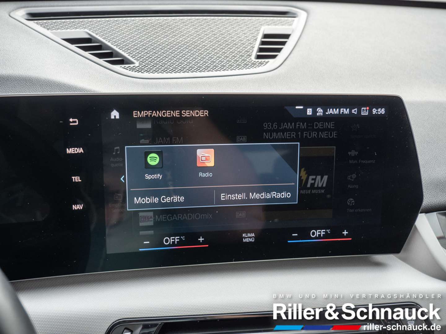 BMW IX1 XDrive30 - 2023 - Joinsteer - #12