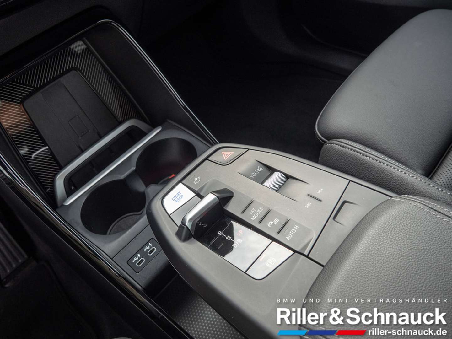 BMW IX1 XDrive30 - 2023 - Joinsteer - #14