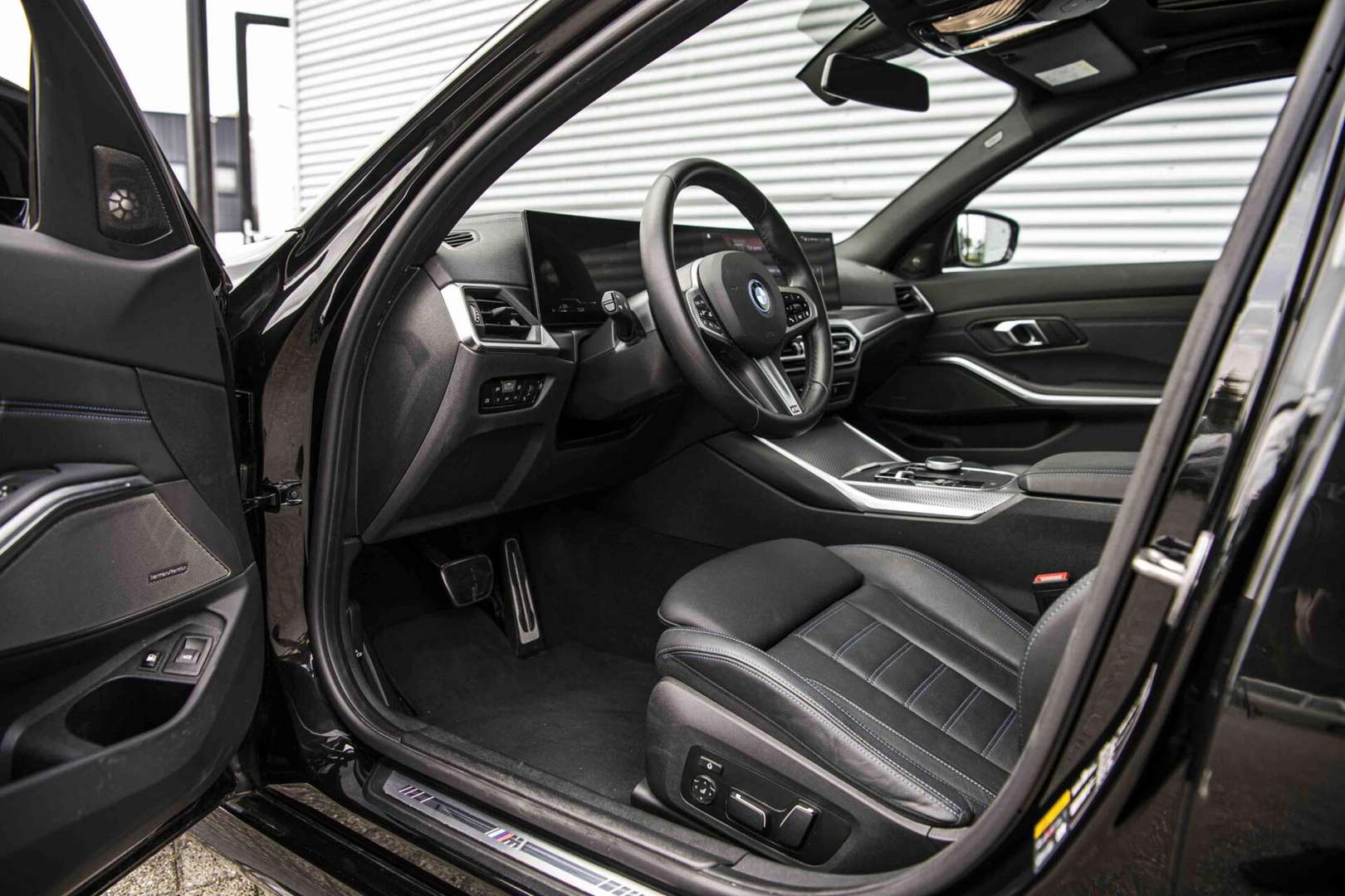BMW Série 3 Touring 330e XDrive - 2024 - Joinsteer - #2