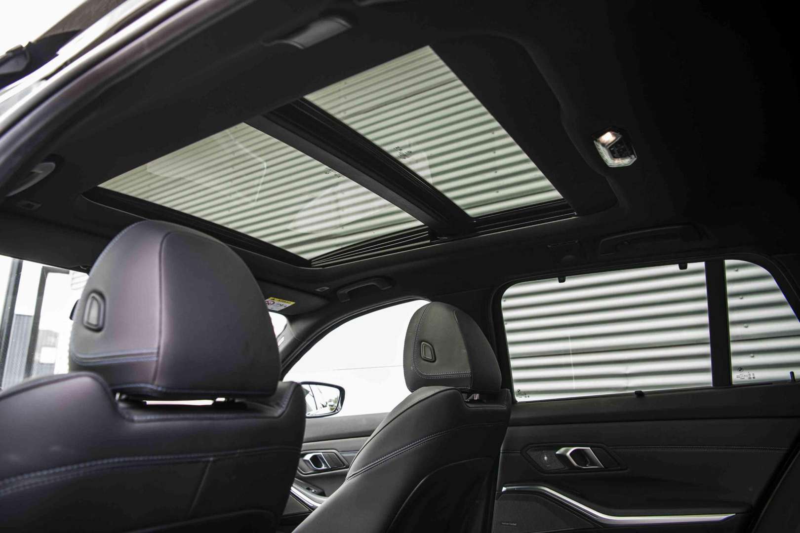 BMW Série 3 Touring 330e XDrive - 2024 - Joinsteer - #4