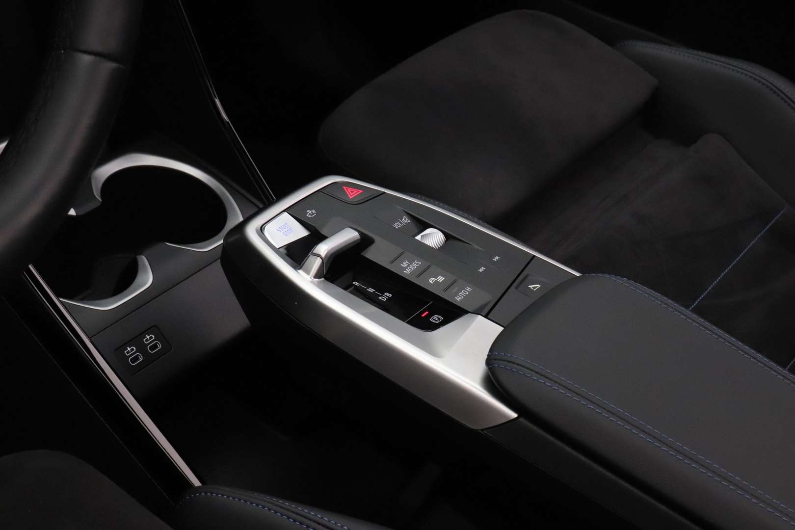 BMW IX1 M Sport EDrive20 - 2024 - Joinsteer - #11