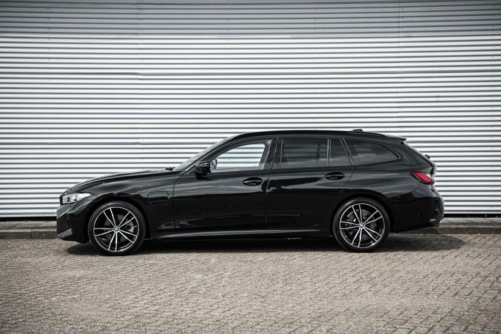 BMW Série 3 Touring 330e XDrive - 2024 - Joinsteer - #12