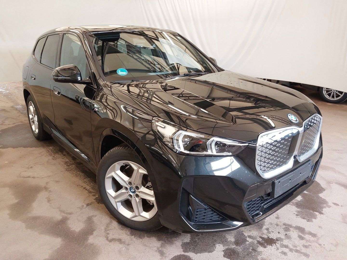 BMW IX1 M Sport XDrive - 2023 - Joinsteer - #2