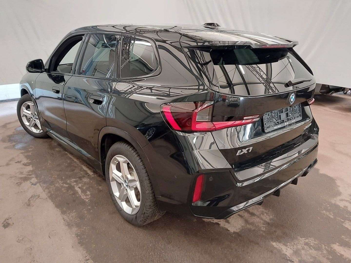 BMW IX1 M Sport XDrive - 2023 - Joinsteer - #3