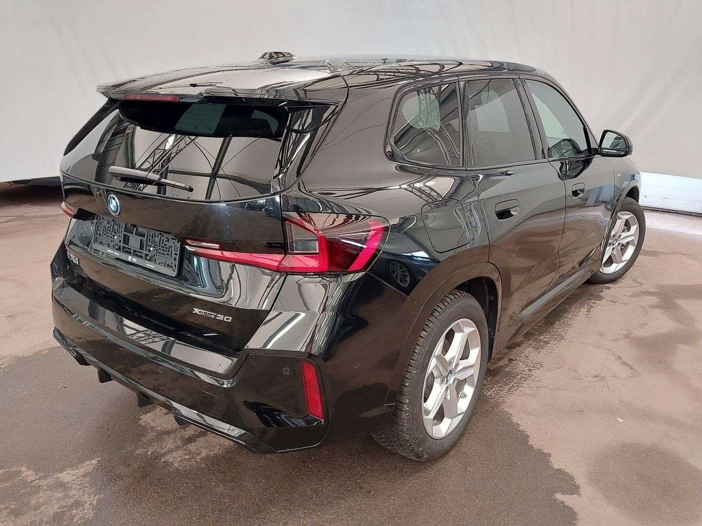 BMW IX1 M Sport XDrive - 2023 - Joinsteer - #4