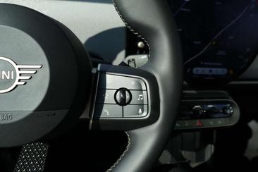 Mini 3 Portes Favoured Cooper — photo 14