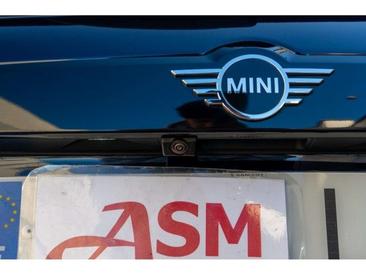 Mini Countryman COOPER SE — photo 11