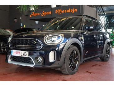 Mini Countryman COOPER SE — photo 16
